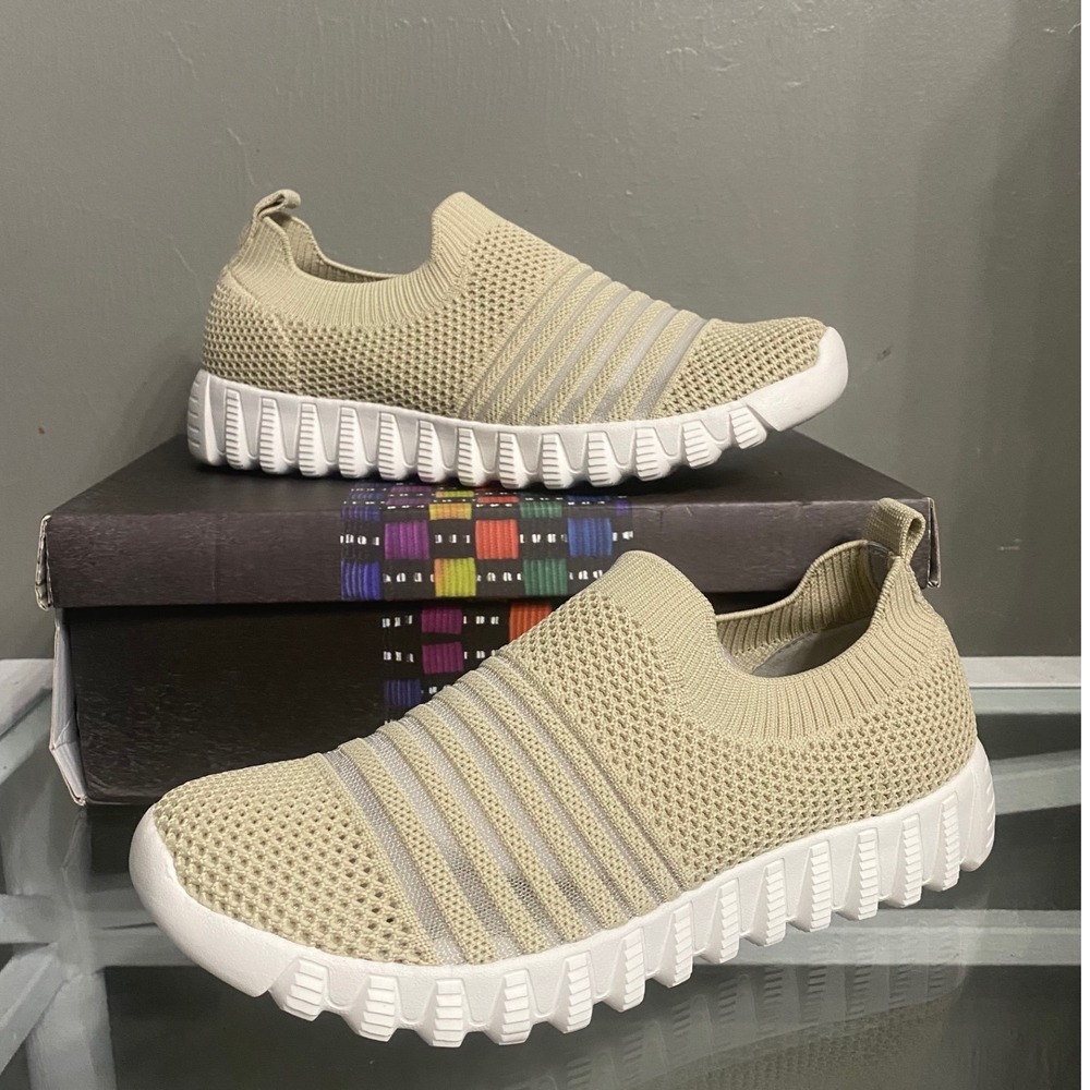 Bernie Mev Wylie Nude Knit Memory Foam Slip On Sneakers Shoes Size 38